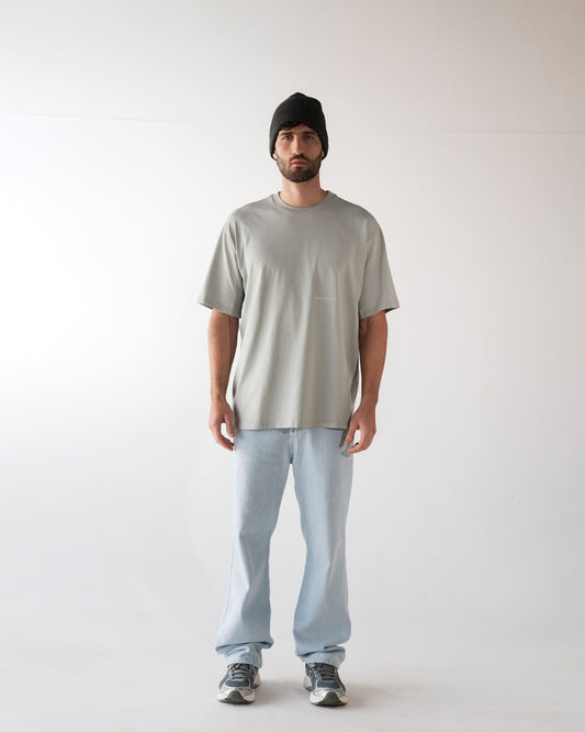 b signature cool gray t-shirt